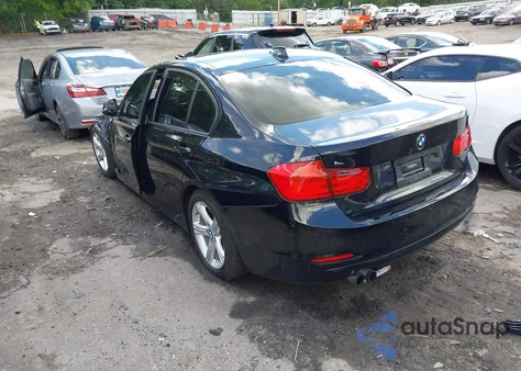 2013 BMW 328I xDrive z USA, uszkodzony, nr VIN WBA3B5C55DF592295